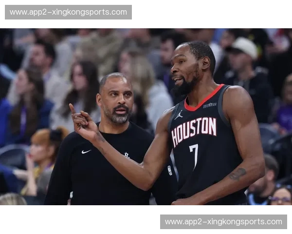 兰斯高位压迫执行率下滑 近期连续失分暴露体能瓶颈 兰斯高位压迫执行率下滑 近期连续失分暴露体能瓶颈