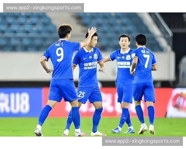 王汉龙租借加盟定南赣联 申花归化前锋曾在二队打入25球 王汉龙租借加盟定南赣联 申花归化前锋曾在二队打入25球